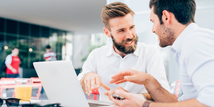 How to Know If You're a Bad Listener (And How to Fix It)