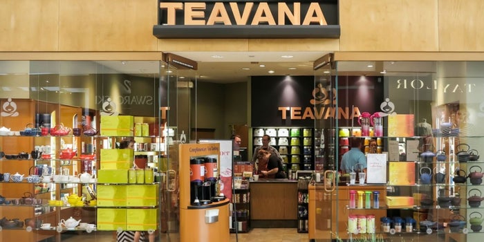Por esta razón Starbucks va a cerrar las tiendas de Teavana
