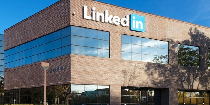 LinkedIn Debuts Tinder-Like Mentor-Matching Service