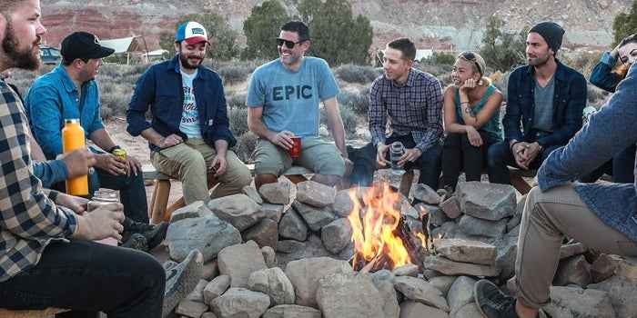 How to Use Facebook Groups to Grow Your Community and Increase Your Reach