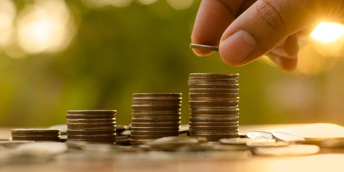 ¡95% de las personas tienen esta idea equivocada y los tiene en bancarrota!