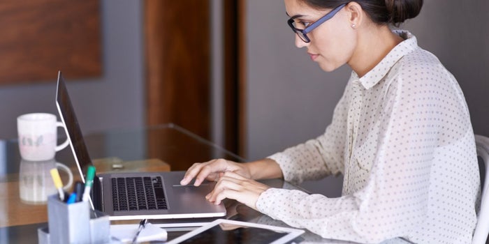 Ditch the Phone: Why Adding Live Chat to Your Site Just Makes Sense