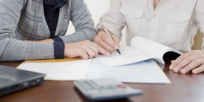 What Entrepreneurs With Bad Credit Need to Know Before Applying to Get a Loan
