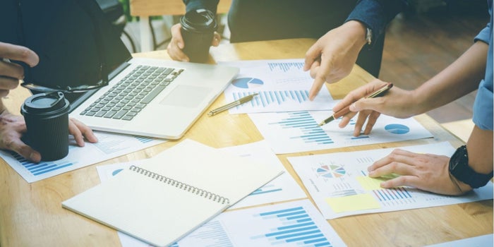 Few Key Factors to Consider Before Raising Startup Capital