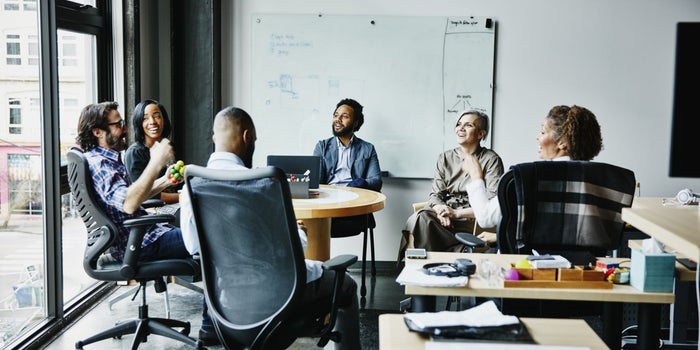 6 Types of Bosses and How to Work With Them (Infographic)