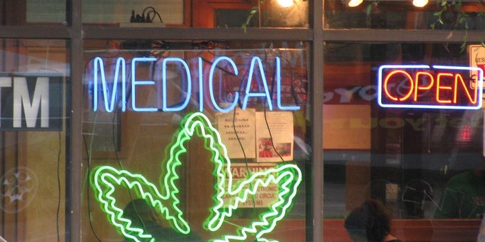 Survey: A Quarter of Cancer Patients Use Legal Medical Marijuana.