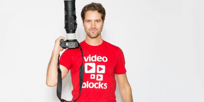 Why the Entrepreneur Behind a Multimillion-Dollar Business Starts His Day With Comic Books