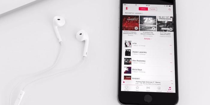 Ahora podrás mandar canciones en Facebook Messenger con Apple Music