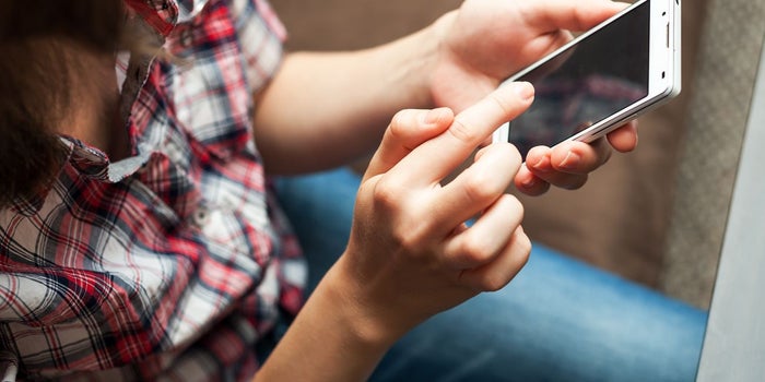 India Gives China a Tough Competition in the Smartphone Market