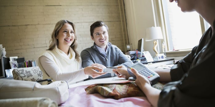 7 Amazing Ways to Build Long-Term Relationships With Your Customers