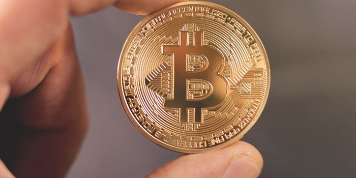 The Head and Tail of Bitcoin Bubble