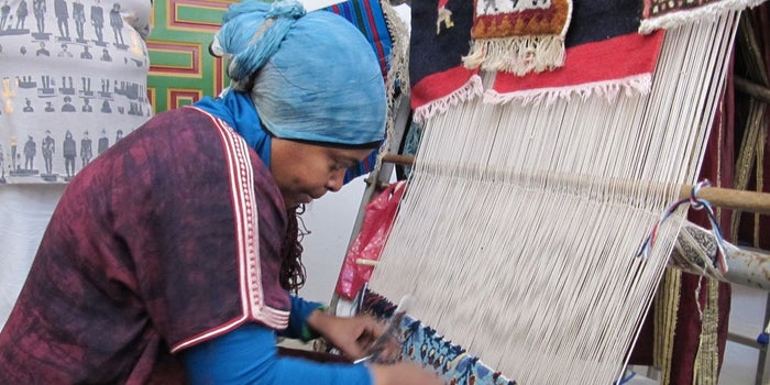Why Handloom is Still an Attractive Industry for Startups?