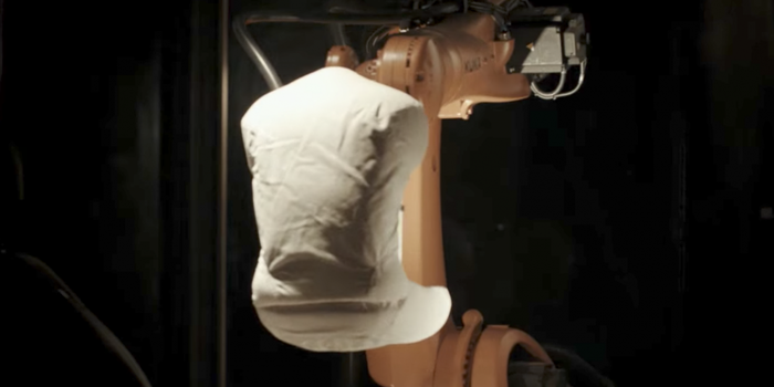 Ford hizo un trasero robot y le puso un nombre increíble