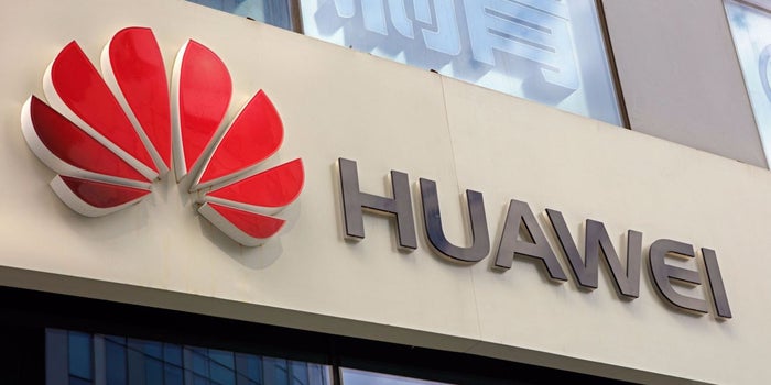 Huawei May Overtake Apple In Smartphone Market Share In 2017, Says IDC Analyst