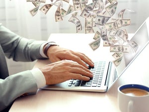 Bad Credit? Even an Entrepreneur in Your Shoes Can Score a Loan. Here Are 3 Options.