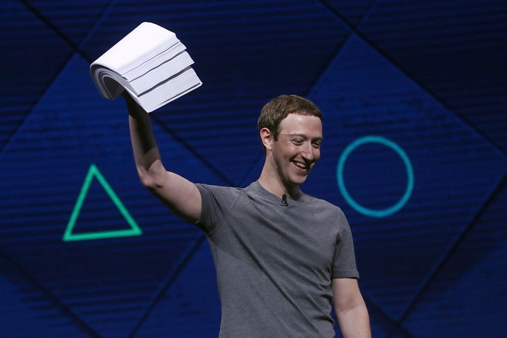 How Do Your Reading Habits Compare to Elon Musk's, Mark Zuckberg's and Warren Buffett's?