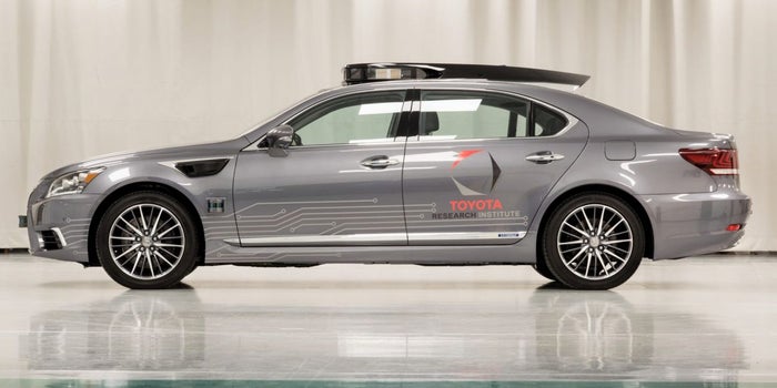 Toyota to Show Off Autonomous Car Gains at CES
