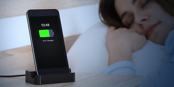 Charging Your Phone Overnight: Battery Myths Debunked