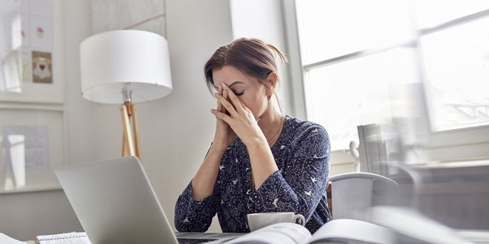 10 Horrible Habits You're Doing Right Now That Are Draining Your Energy