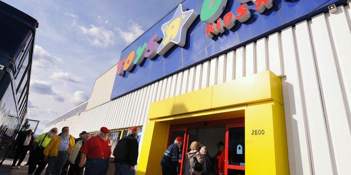 Toys R Us Will Close or Sell All of its U.S. Stores