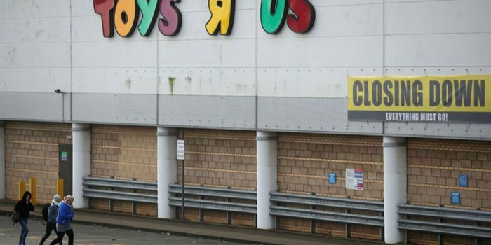 Toys 'R' Us cierra en Estados Unidos y deja 30,000 desempleados