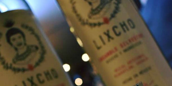 Una empresa social que lleva mezcal de autor a Europa