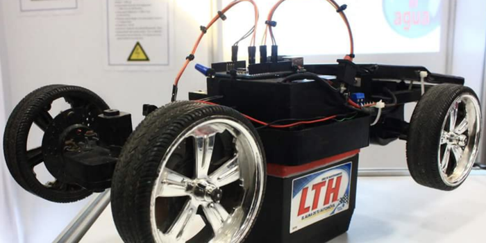 Alumnos del IPN crean auto de energía solar a control remoto