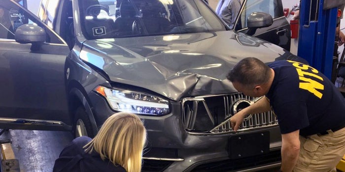 Arizona Governor Suspends Uber's Self-Driving Car Tests