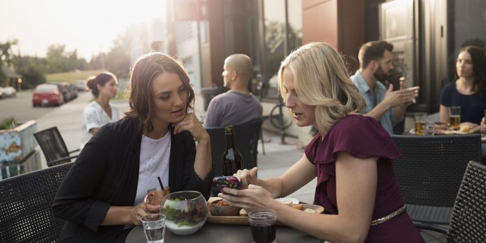 Skipping Your Lunch Breaks? Even Your Boss Wants You to Go out for a Bite, a New Study Says.