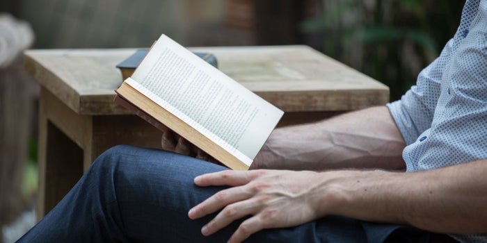 25 Cool and Useful Podcasts, Books and Other Resources for Entrepreneurs in 2018