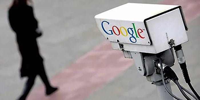 How Google, Apple, Facebook and Others Use Your Personal Data (Infographic)