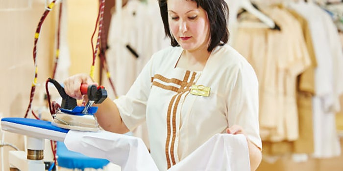 Emprende con la limpieza de prendas