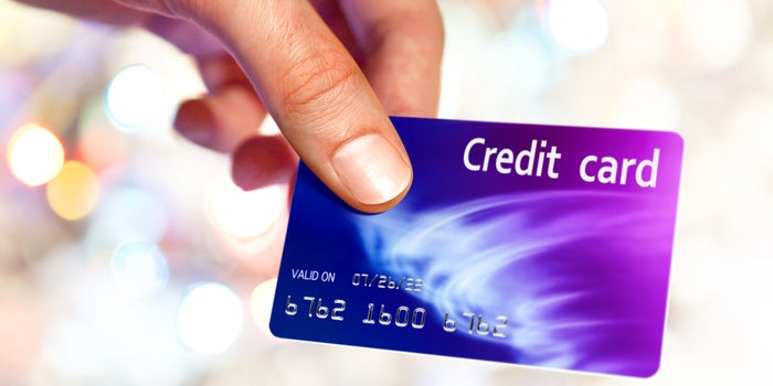 ¿Tienes cargos no reconocidos en tu tarjeta de crédito? Esto es lo que debes hacer