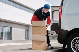 Learn How to Earn Thousands by Selling on Amazon with This $30 Course