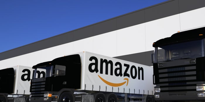 Amazon podría empezar a apostar por el negocio de los autos