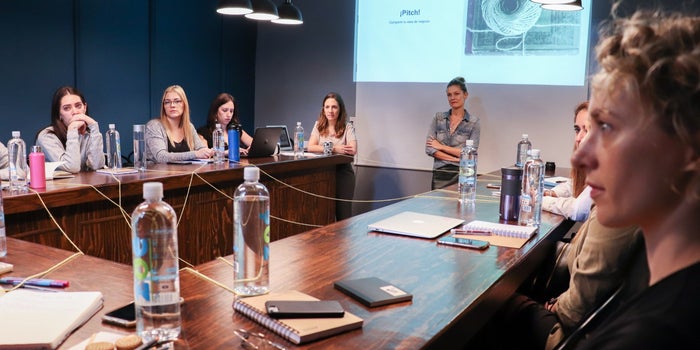 Victoria147 y Facebook se unen para digitalizar a las emprendedoras
