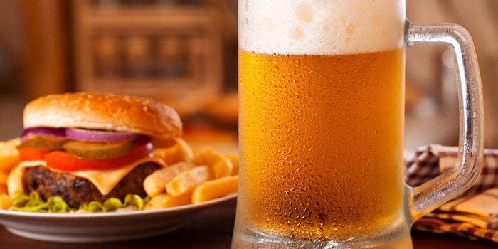 Una cerveza artesanal de Burger King llegará este verano