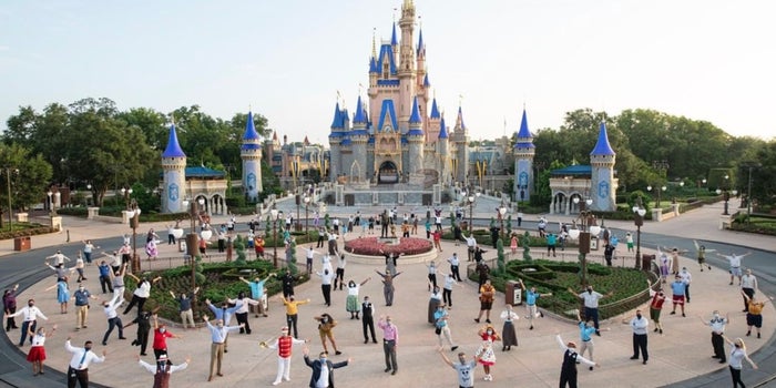 Fotos: Con mascarillas y sana distancia, así se vivió la reapertura de Disney World