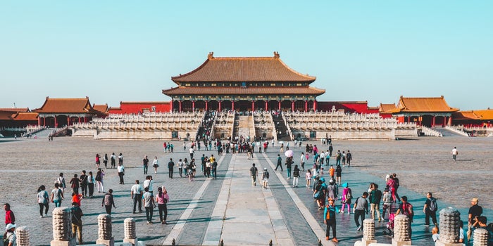 China superaría a Estados Unidos como la mayor economía del mundo en 2024