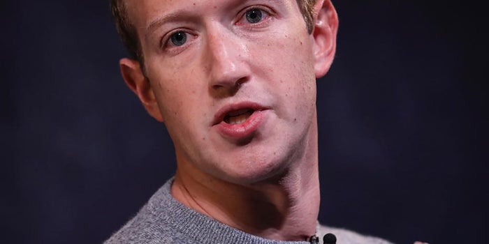 Facebook ofrece a sus empleados mil dólares y extiende su home office hasta julio de 2021
