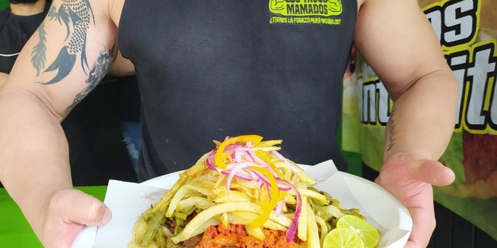 Gimnasio de la Ciudad de México se vuelve taquería para combatir la pandemia