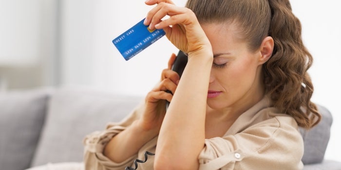 ¿Qué pasa si no tengo dinero para pagar mi tarjeta de crédito?