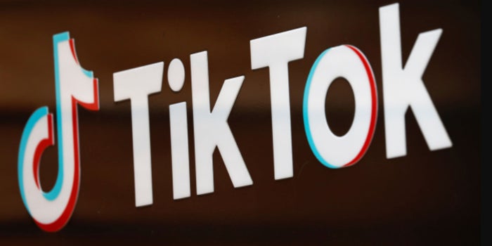TikTok and WeChat Will Be Banned From US App Stores on Sunday
