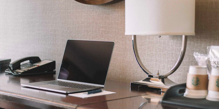 El FBI advierte contra el uso de Wi-Fi de los hoteles para trabajar