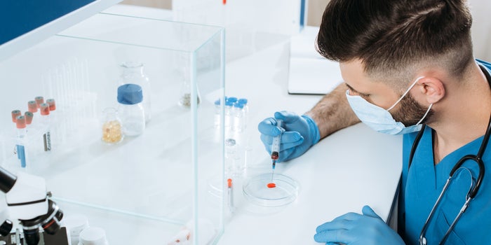 Estudio demuestra que la vacuna de AstraZeneca y Oxford causa fuerte respuesta inmune