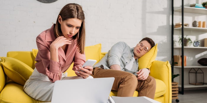¿Te cuesta desconectarte? Tu personalidad puede afectar cómo trabajas desde casa