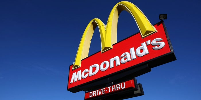 McDonald's anuncia que también venderá una hamburguesa sin carne