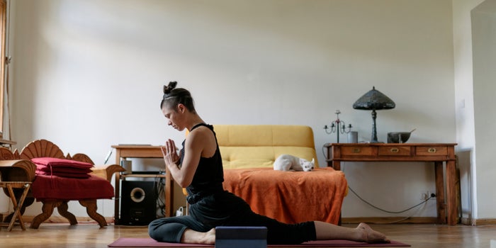 This Is Why I Mix Yoga With CBD