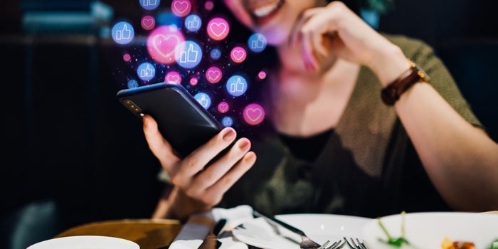 Posiciónate como un profesional que vale la pena conocer en las redes sociales