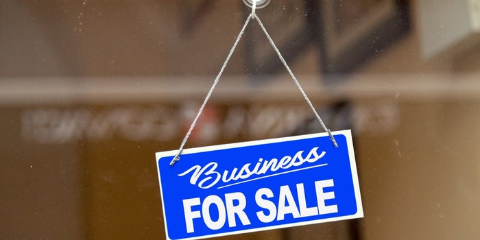 4 cosas que debes tomar en cuenta al comprar un negocio